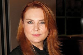 Pamatujete na moderátorku Áčka? Wolfová málem zemřela chybou lékařky, rodina se jí rozutekla - Médium.cz